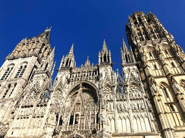 Photo dentelle de cathedrale